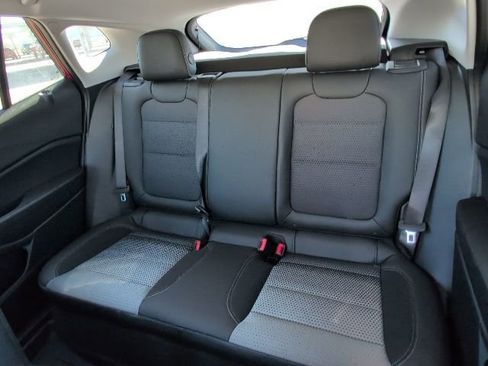 New 2026 Chevrolet Trax LT w/ Driver Confidence Package FWD image 7