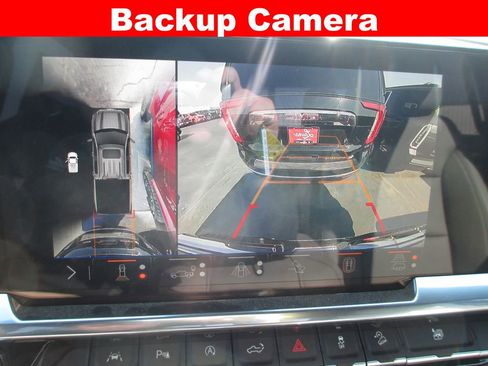 Used 2025 GMC Sierra 1500 SLT w/ SLT Premium Plus Package image 16