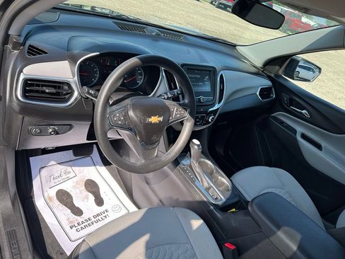 Used 2018 Chevrolet Equinox LT FWD image 22
