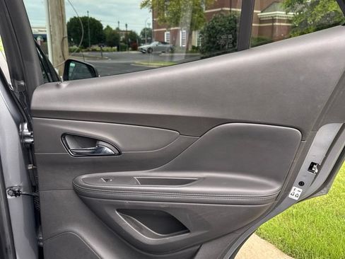 Used 2019 Buick Encore Sport Touring w/ Safety Package FWD image 17