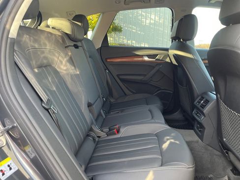 Used 2023 Audi Q5 2.0T Premium Plus w/ Premium Plus Package image 29