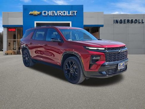 Used 2025 Chevrolet Traverse RS w/ LPO, Floor Liner Package AWD/4WD image 40