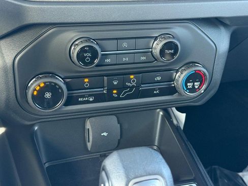 New 2026 Ford Bronco 2-Door image 13