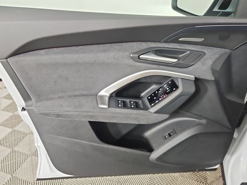 New 2026 Audi SQ5 Premium Plus image 20