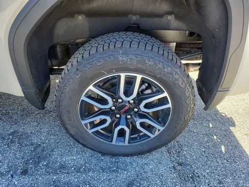 New 2026 GMC Sierra 1500 AT4 w/ AT4 Premium Package AWD/4WD image 5