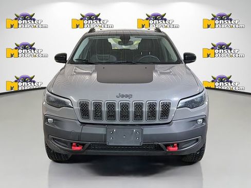 Used 2022 Jeep Cherokee Trailhawk w/ Trailer Tow Group image 2