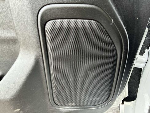 Used 2021 Chevrolet Silverado 1500 LT Trail Boss w/ Bed Protection Package image 23