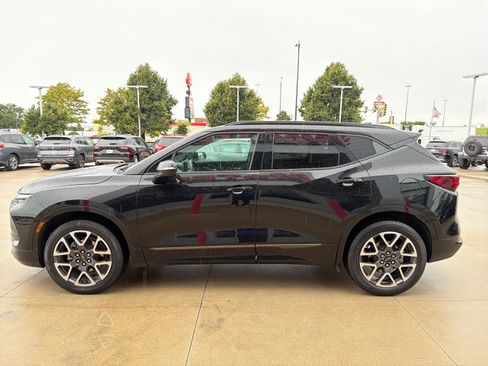 Used 2025 Chevrolet Blazer RS AWD/4WD image 5