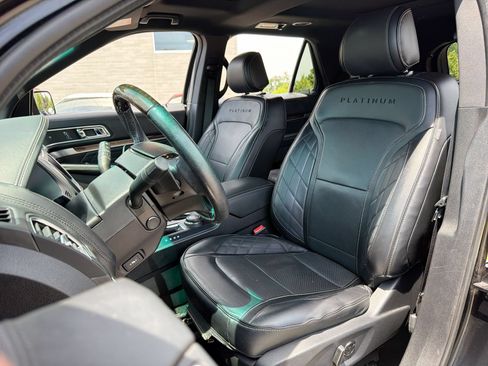 Used 2016 Ford Explorer Platinum AWD/4WD image 21