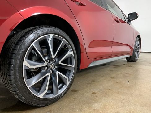 Used 2022 Toyota Corolla SE image 9
