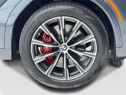 Used 2022 BMW X6 xDrive40i w/ Executive Package image 55