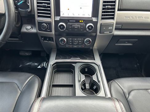 Used 2019 Ford F350 Platinum w/ Platinum Ultimate Package image 13