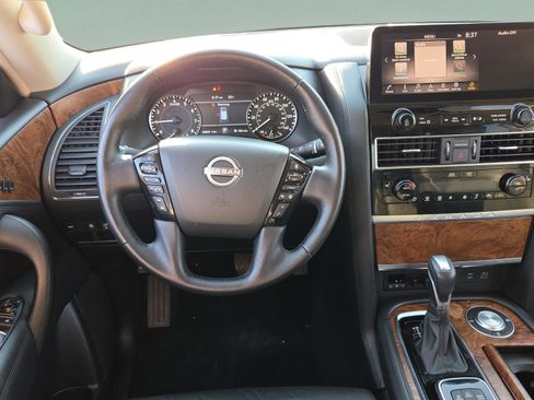 Used 2024 Nissan Armada SL w/ Captain's Chairs Package image 12