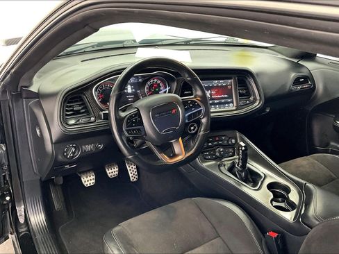 Used 2021 Dodge Challenger R/T Scat Pack w/ Dynamics Package RWD image 14