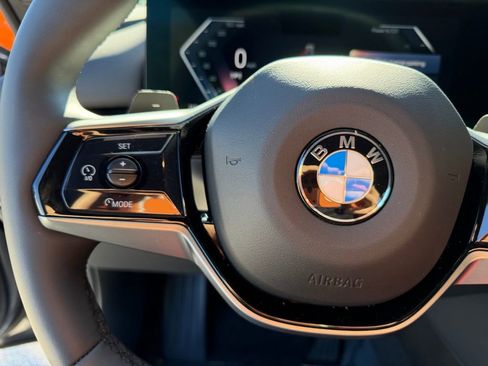 Used 2025 BMW 540i xDrive image 17