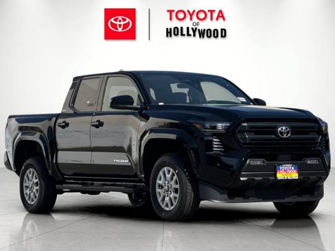 New 2026 Toyota Tacoma SR5 RWD image 2
