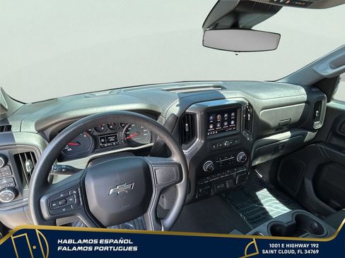 Used 2023 Chevrolet Silverado 1500 Custom Trail Boss AWD/4WD image 17