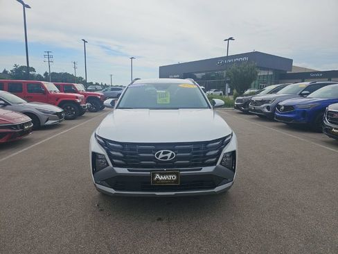 Used 2025 Hyundai Tucson SEL AWD/4WD image 8