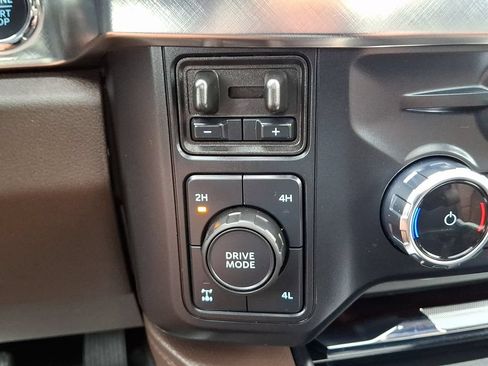 Used 2024 Ford F250 King Ranch AWD/4WD image 27