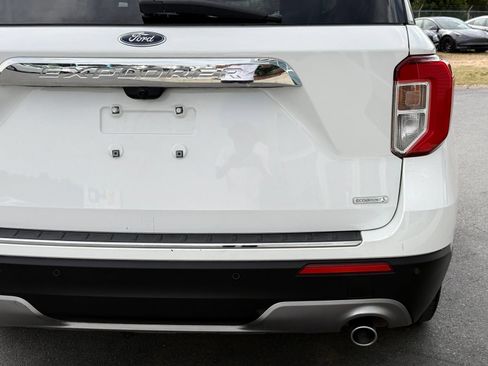 Used 2020 Ford Explorer Limited RWD image 14