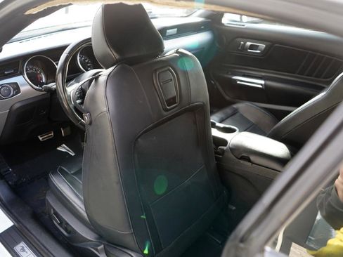 Used 2021 Ford Mustang Premium image 46