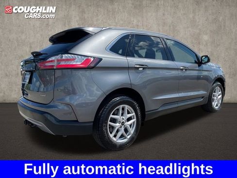 Used 2024 Ford Edge SEL w/ Convenience Package image 5