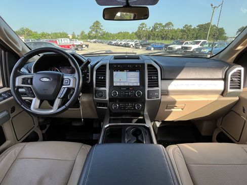 Used 2019 Ford F250 Lariat w/ Lariat Value Package AWD/4WD image 34