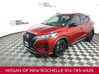 Certified 2023 Nissan Kicks SR image 1