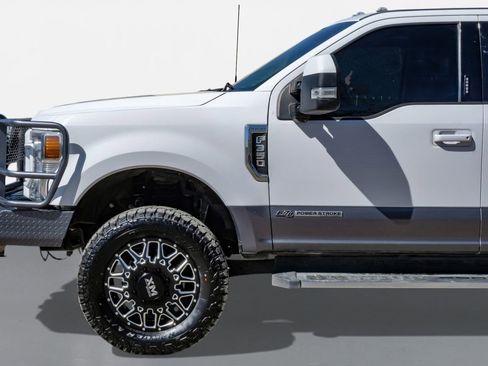 Used 2022 Ford F350 Lariat w/ Lariat Value Package image 11