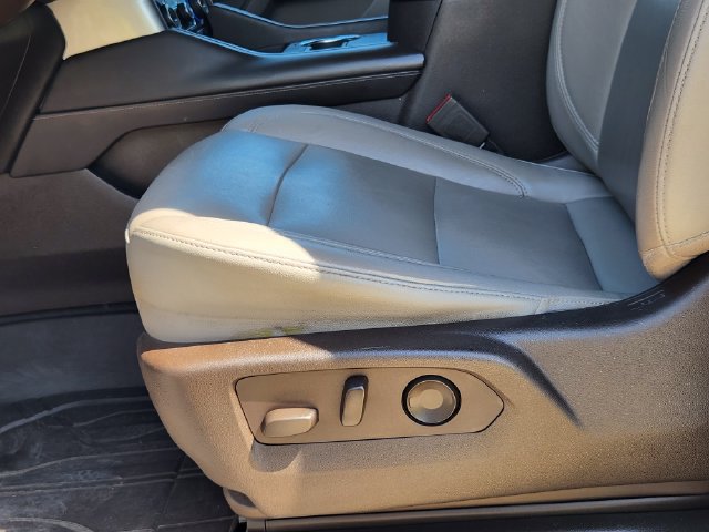 Used 2021 Chevrolet Tahoe LT w/ LT Signature Package RWD image 25