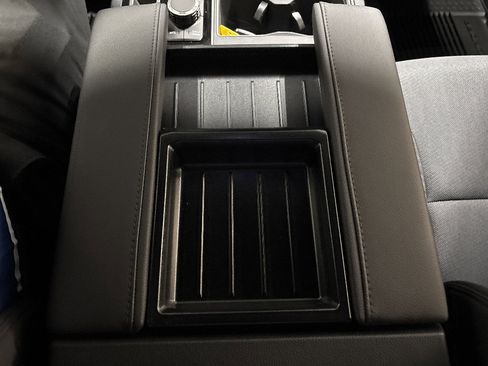 New 2026 Toyota Tundra SR5 image 13