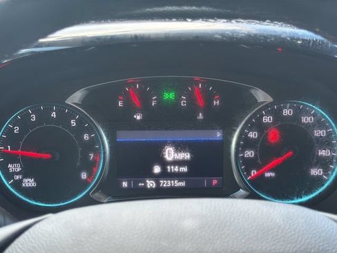 Used 2023 Chevrolet Traverse LT FWD image 30