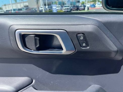 New 2026 Ford Bronco Outer Banks w/ Sasquatch Package AWD/4WD image 19