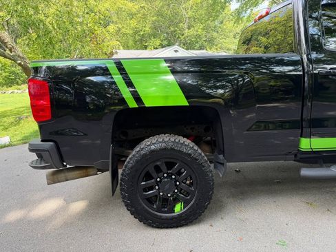 Used 2017 Chevrolet Silverado 2500 LTZ w/ Duramax Plus Package AWD/4WD image 83