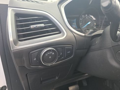 Used 2017 Ford Edge Titanium w/ Equipment Group 302A AWD/4WD image 22