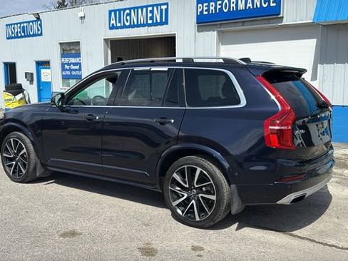 Used 2019 Volvo XC90 T6 Momentum w/ Advanced Package AWD/4WD image 4