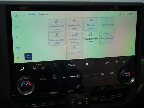 Used 2026 Lexus GX 550 w/ Accessory Package (32) image 10