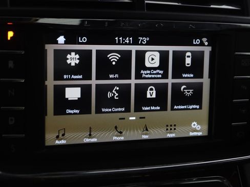 Used 2017 Lincoln Continental Black Label w/ Rear-seat Package AWD/4WD image 12