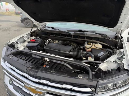 Used 2019 Chevrolet Silverado 1500 LTZ w/ LTZ Premium Package image 12