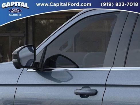 New 2025 Ford Expedition Active image 20