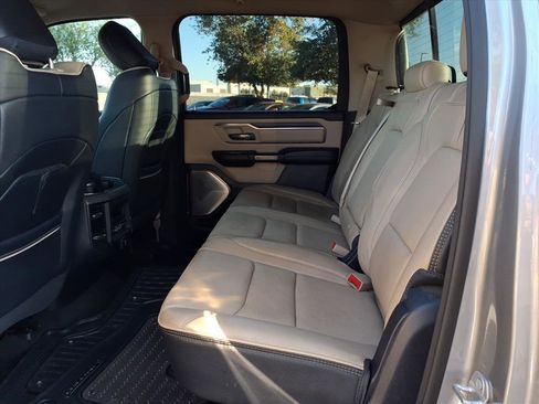 Used 2020 RAM 1500 Limited image 16