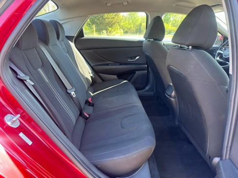 Used 2023 Hyundai Elantra SEL w/ Convenience Package FWD image 33