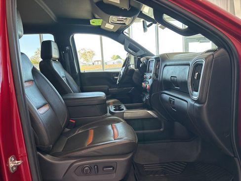 Used 2023 GMC Sierra 2500 AT4 w/ AT4 Preferred Package AWD/4WD image 24