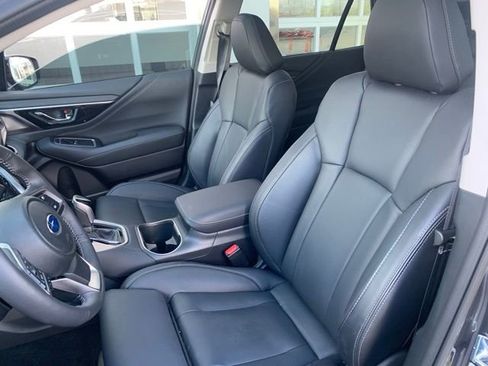 Used 2025 Subaru Outback Touring XT w/ Popular Package #2 image 12