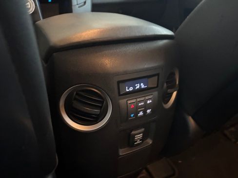 Used 2012 Honda Pilot EX-L image 18