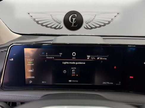Used 2024 Nissan Ariya FWD image 17