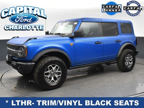 Used 2025 Ford Bronco Badlands image 4