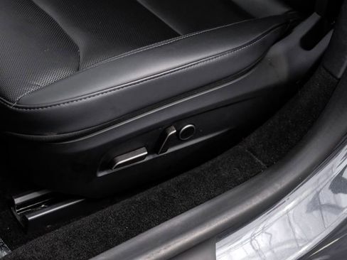 Used 2024 Tesla Model 3 Long Range RWD image 34
