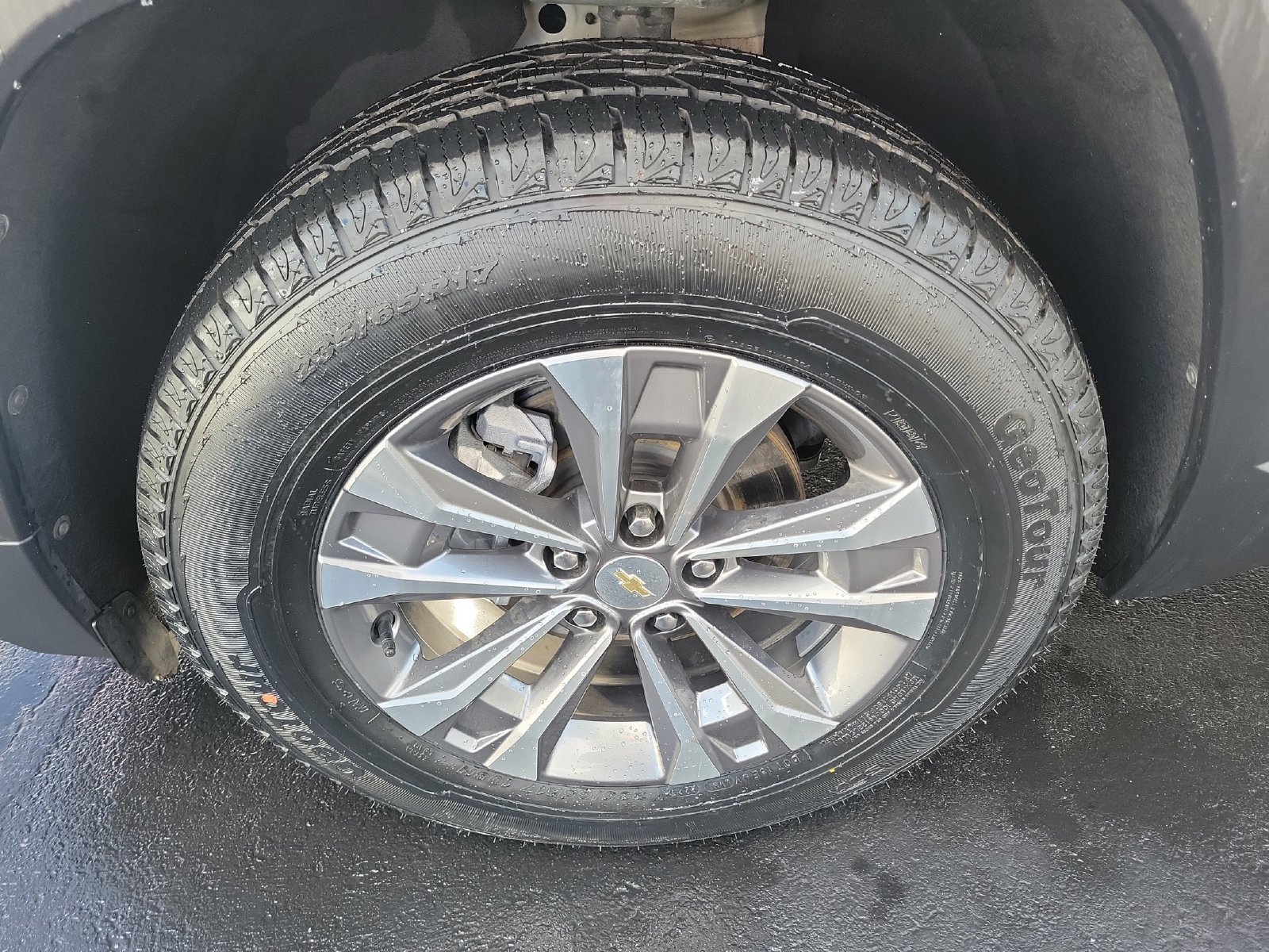 Used 2025 Chevrolet Equinox LT w/ Convenience Package II FWD image 30