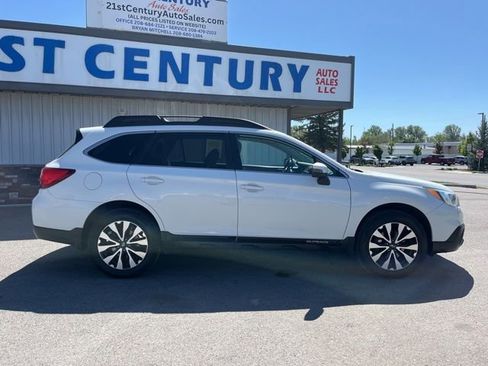 Used 2016 Subaru Outback 2.5i Limited AWD/4WD image 18